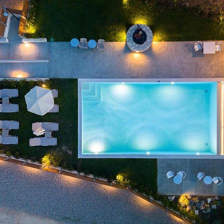 Achatis Apartments With Sea View Колимвари Екстериор снимка