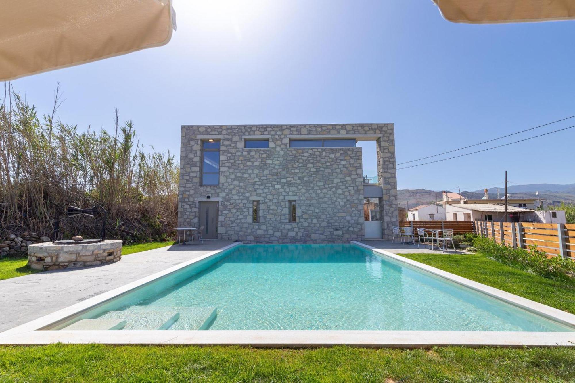 Achatis Apartments With Sea View Колимвари Екстериор снимка